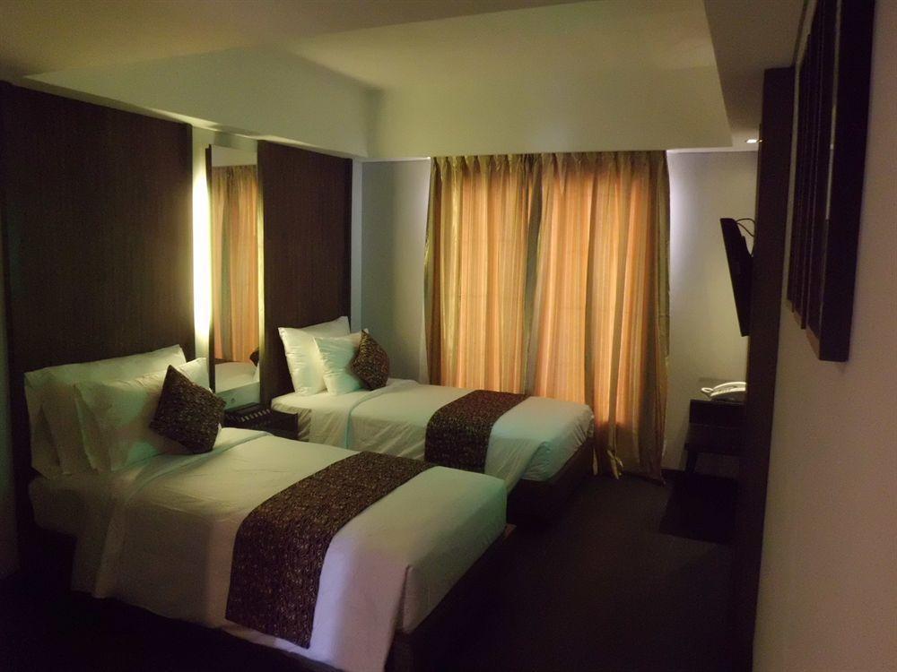 Ping Hotel Seminyak Exterior foto