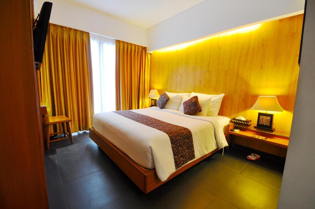 Ping Hotel Seminyak Exterior foto